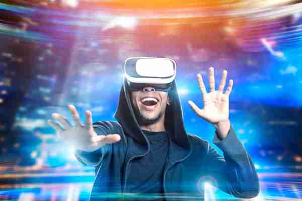 Come scegliere il giusto Visore di Realtà VR per Gaming